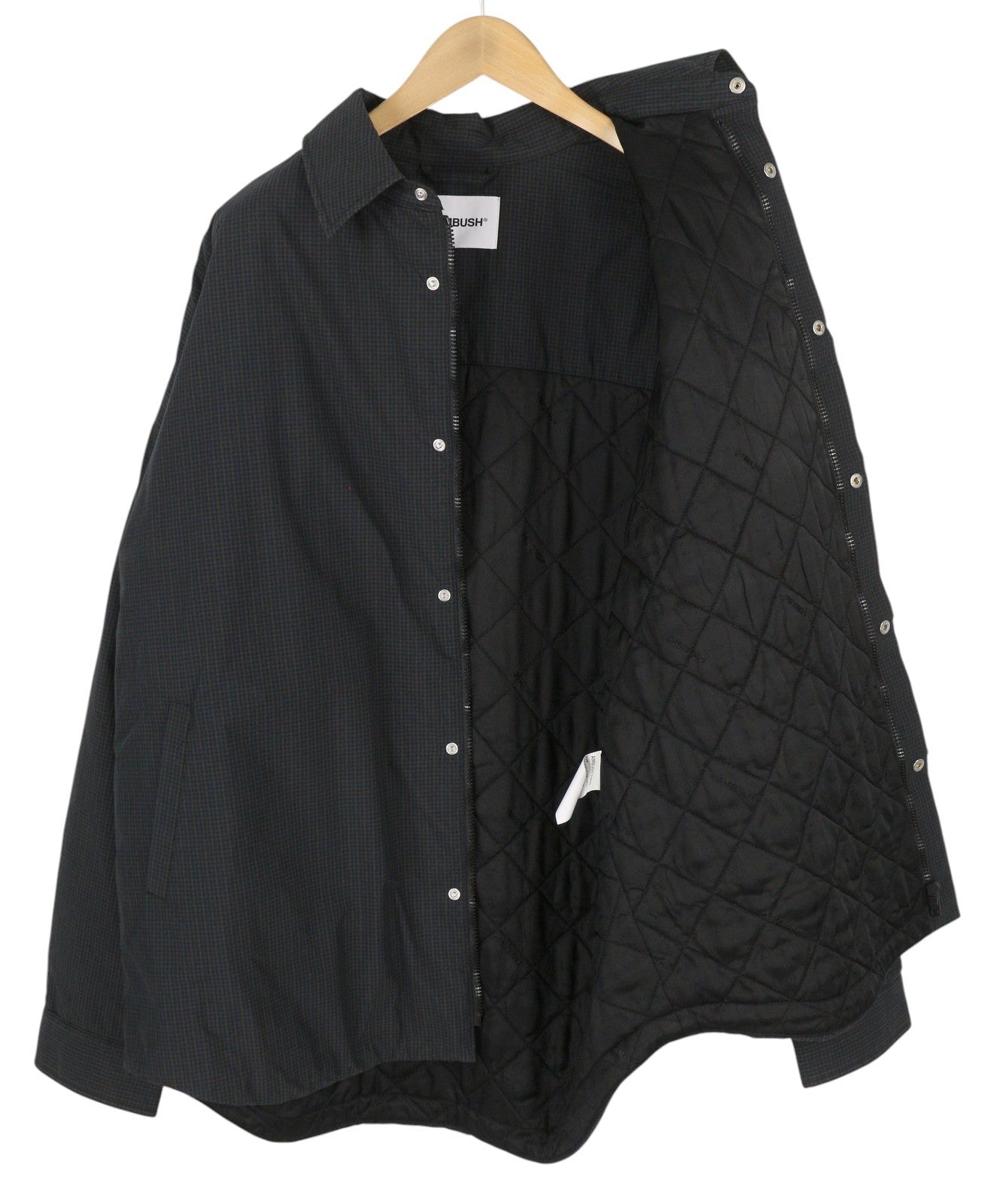 AMBUSH vyriška medvilninė striukė su paminkštinimu M, juoda, languota, su pilnu užtrauktuku, pašiltinta, RRP799 