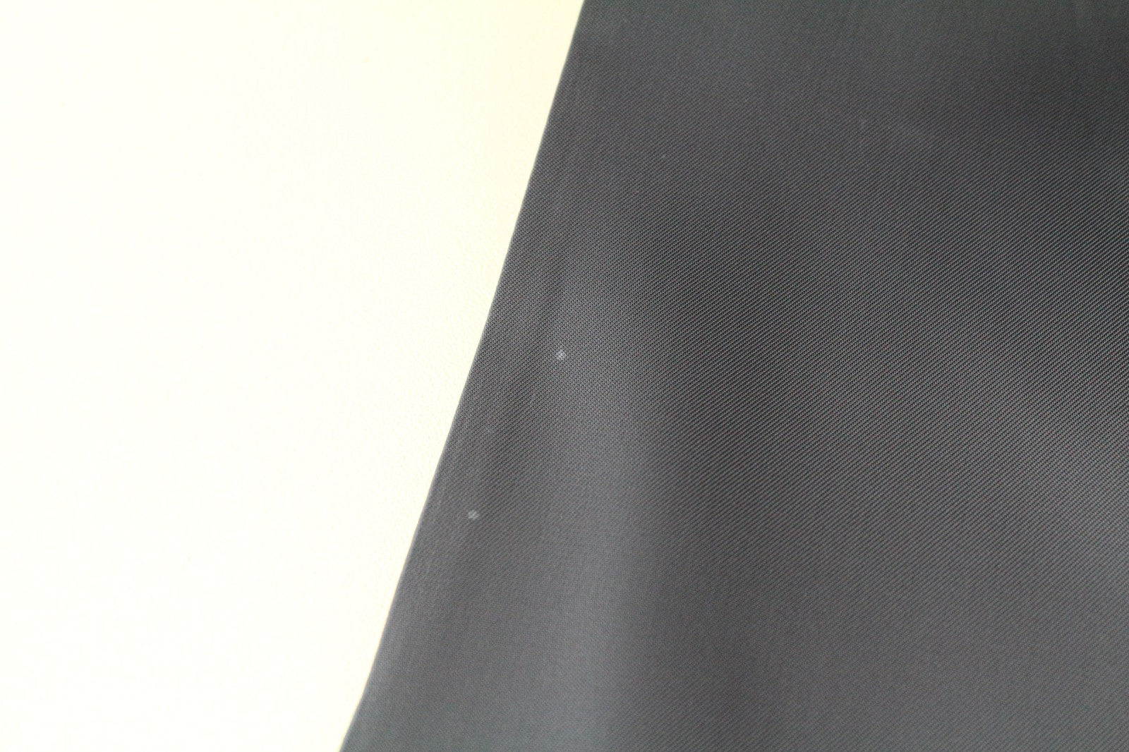 SUITSUPPLY Ferrara vyriška liemenė UK40L tamsiai mėlyna grynos vilnos klasikinė liemenė 