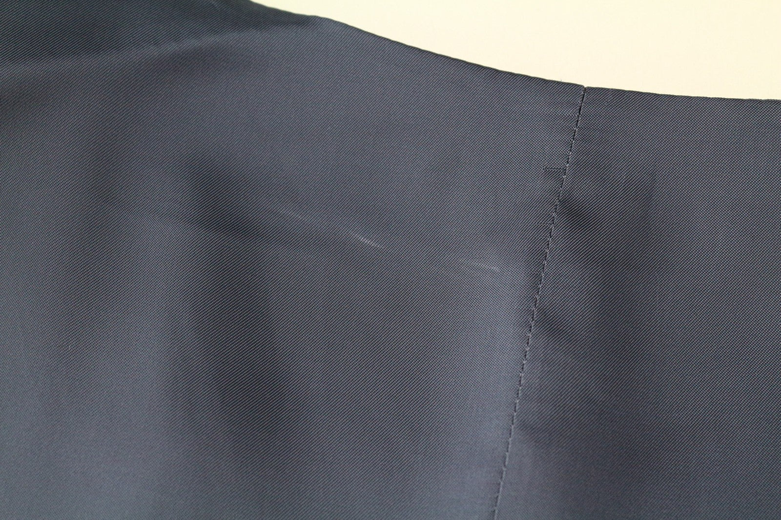 SUITSUPPLY Ferrara vyriška liemenė UK40L tamsiai mėlyna grynos vilnos klasikinė liemenė 