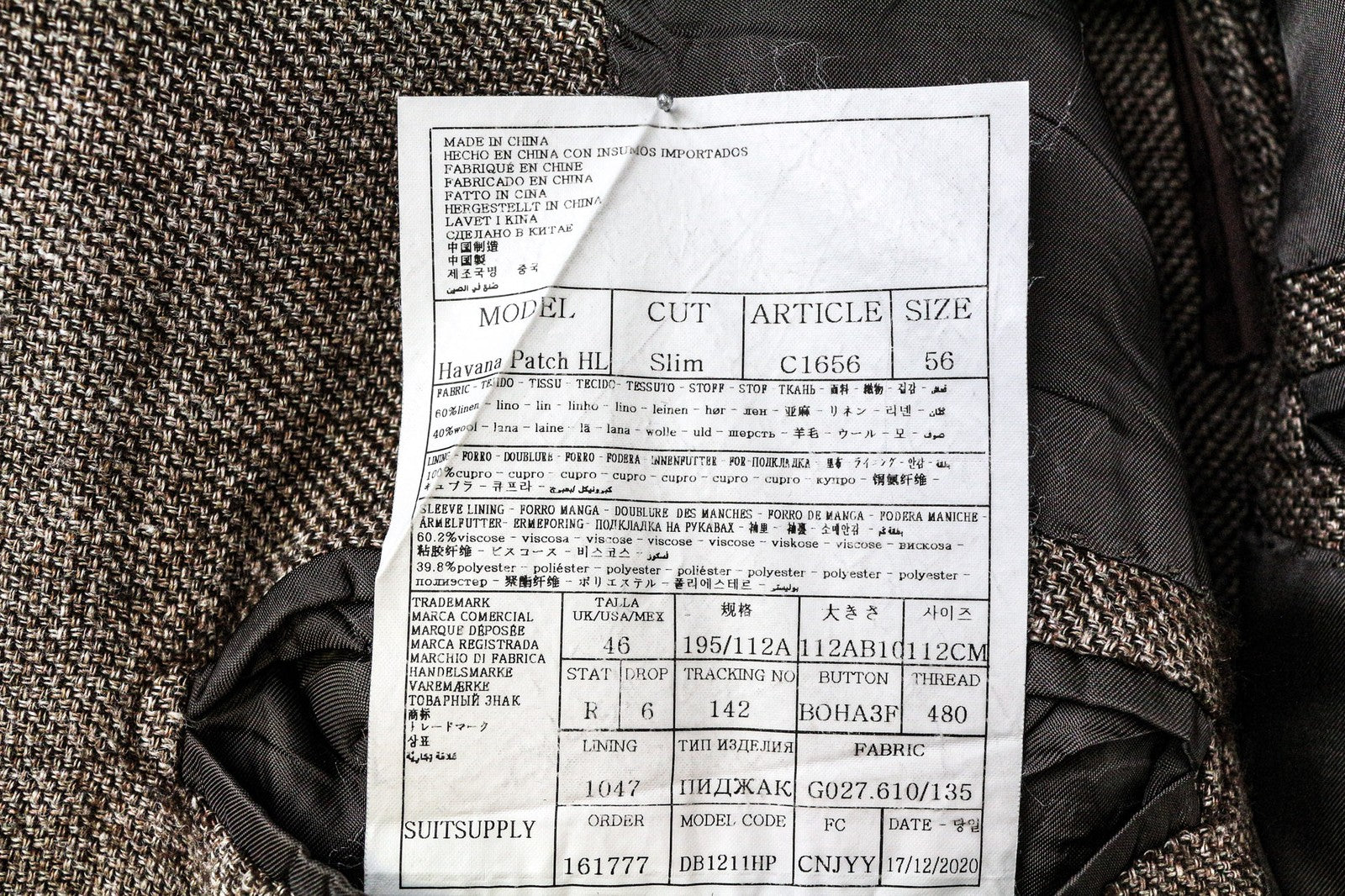 „SUITSUPPLY“ vyriškas švarkas „Havana“ UK46R, rudas, plonas, lininis, vilnonis, oficialios iškirptės, vienos krūtinės. 