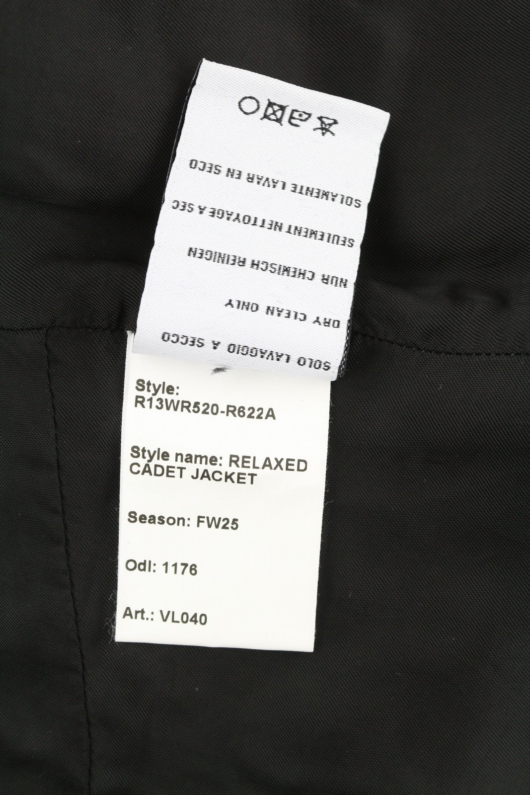 R13 laisvalaikio kadeto moteriška striukė XS, juoda, velveto, dvieilis, pamušalas, FW25 