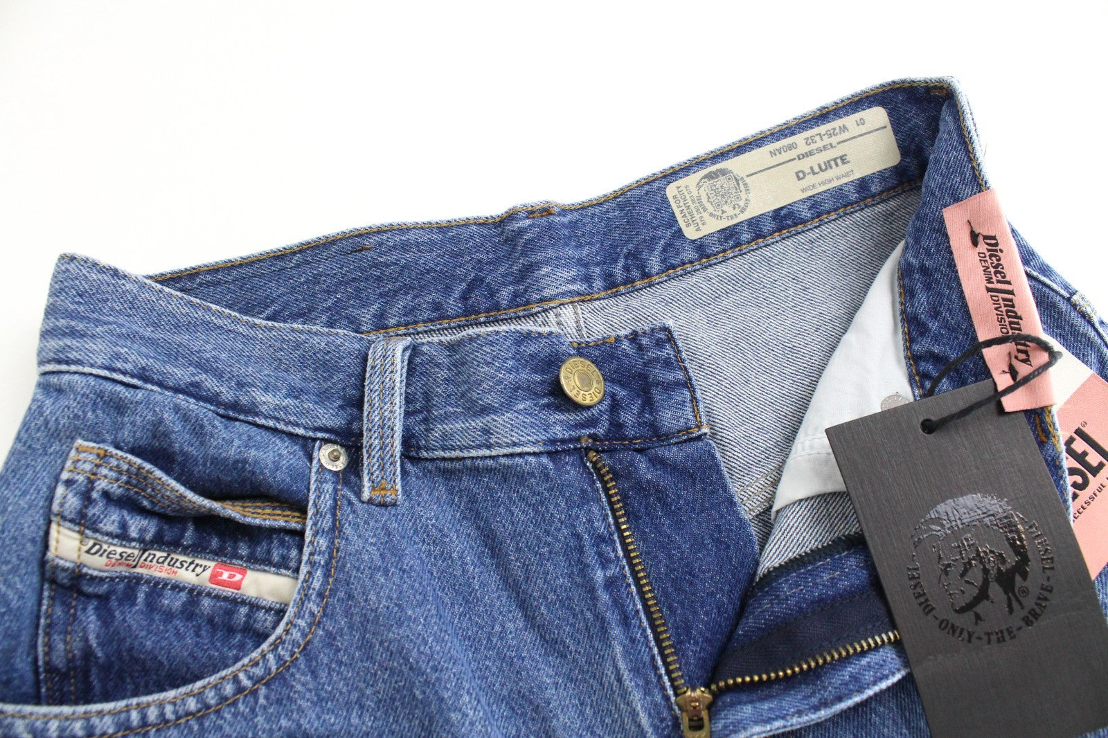 DIESEL D-Luite 080AN Women Jeans W25/L32 Wide Fit Blue Pure Cotton 5-Pockets