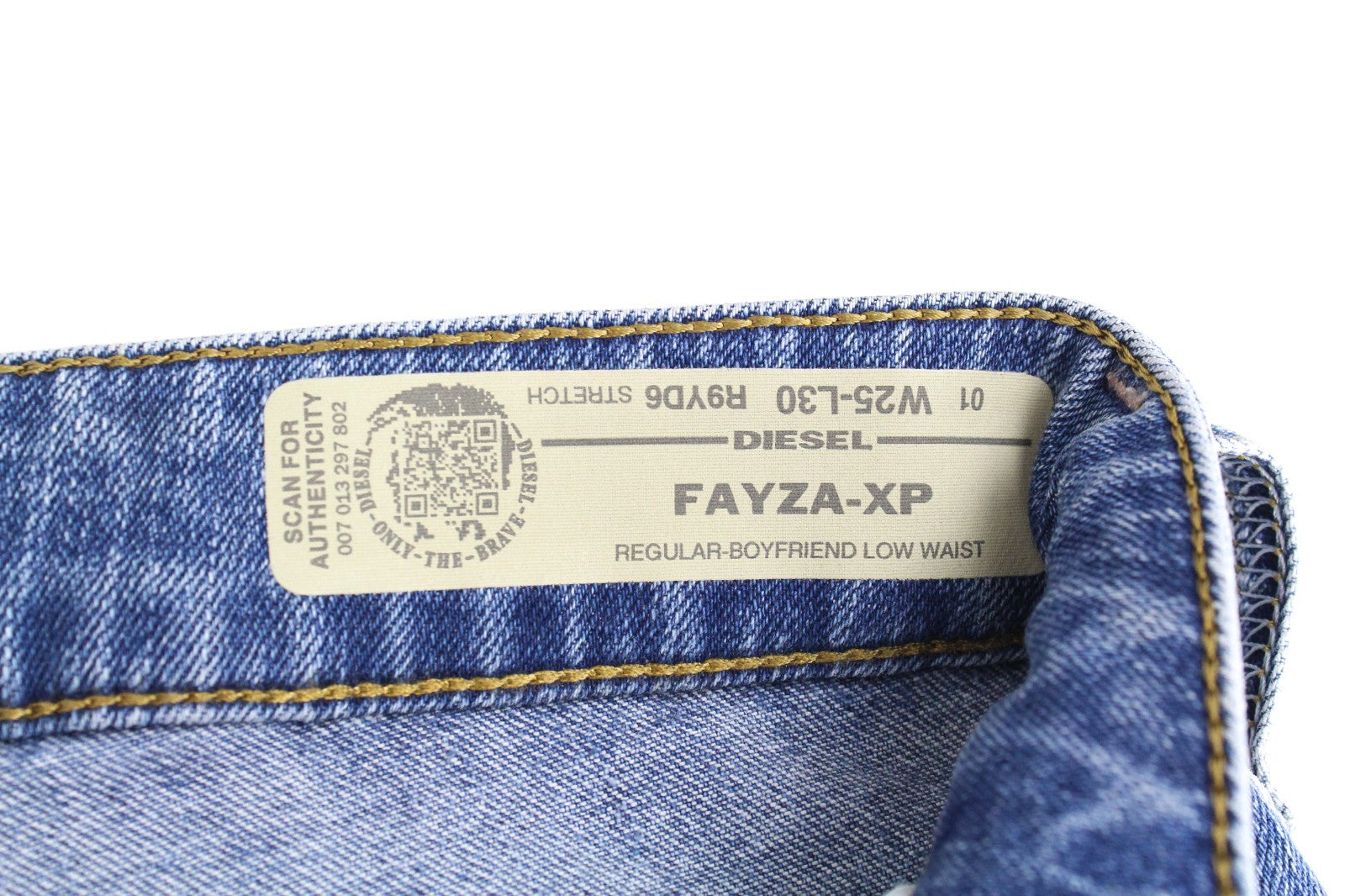 DIESEL Fayza-XP R9YD6 Women Jeans W25/L30 Boyfriend Blue Cotton Stretch Denim