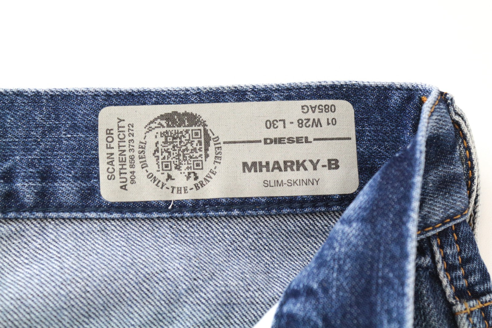 DIESEL Mharky-B 085AG Men Jeans W28/L30 Slim Skinny Plain Washed Cotton Blue