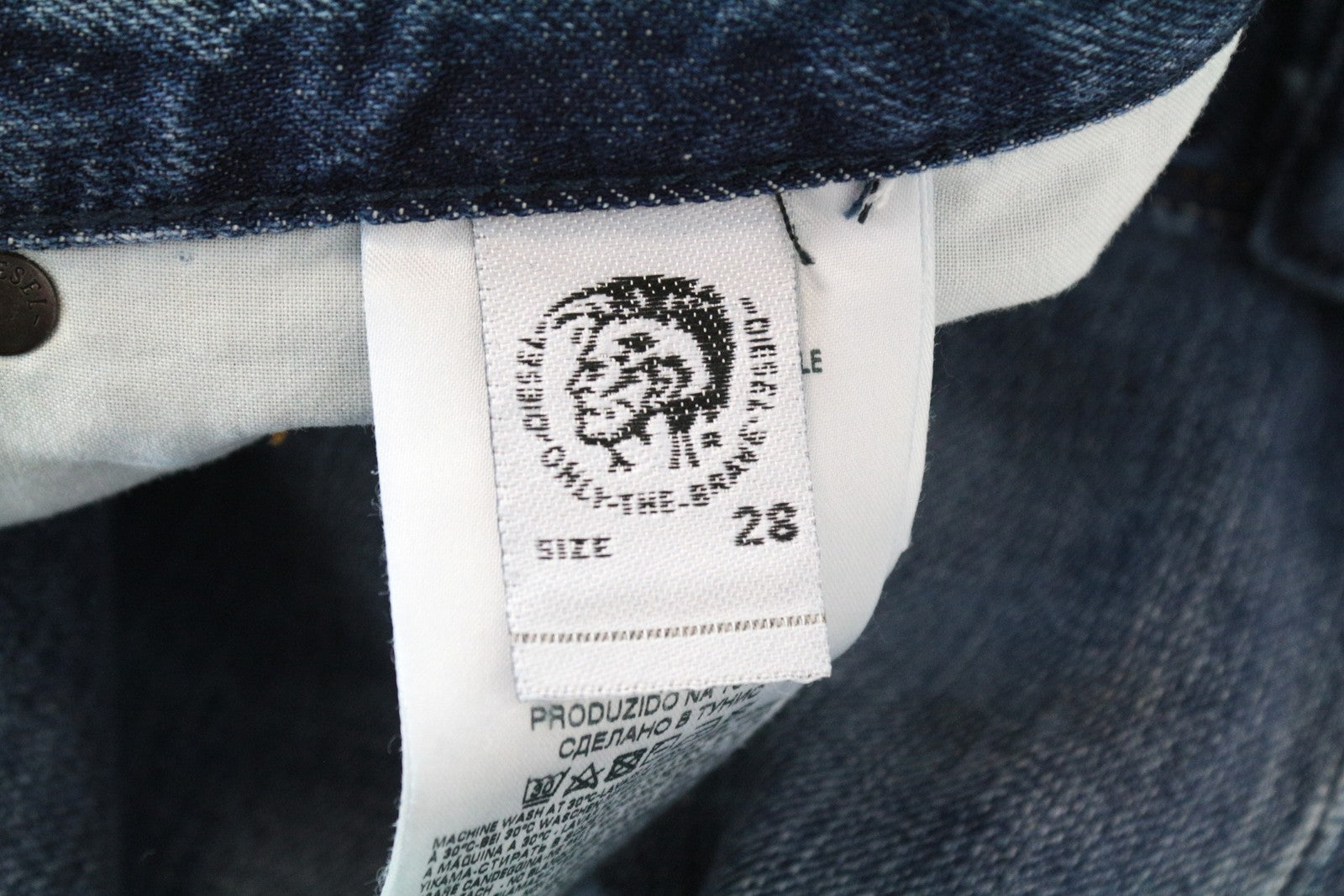 DIESEL Mharky-B 085AG Men Jeans W28/L30 Slim Skinny Plain Washed Cotton Blue