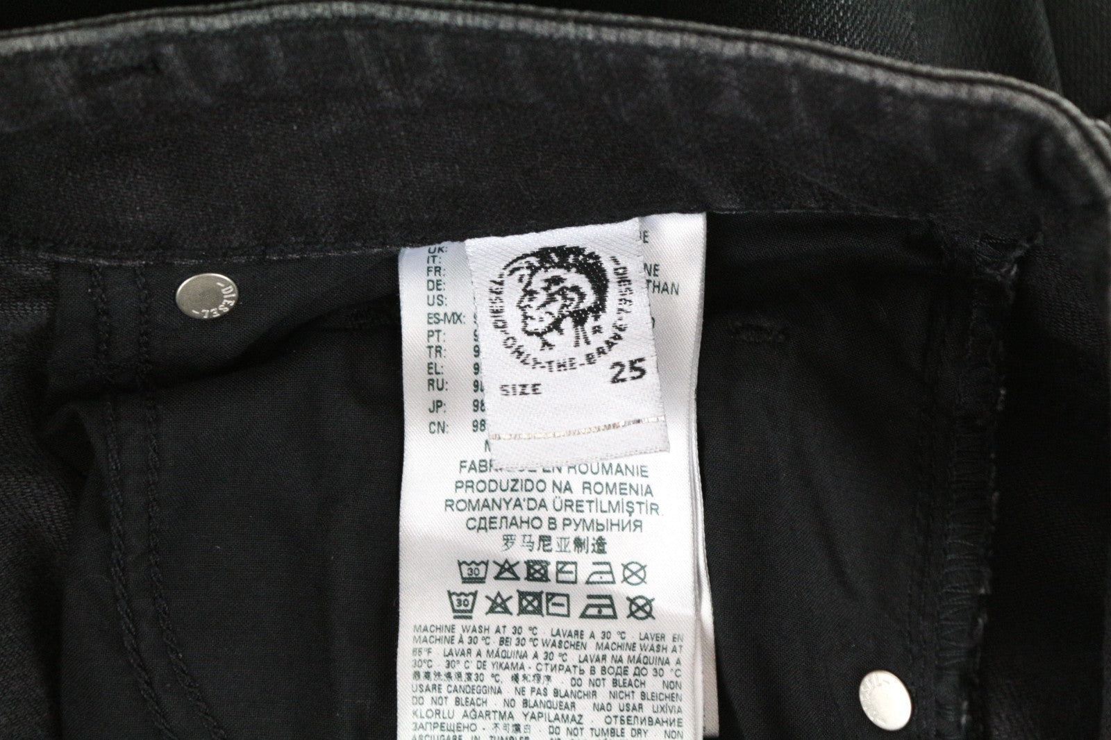 DIESEL Aryel 069JD Women Jeans W25/L30 Stretch Black Regular Straight Coated