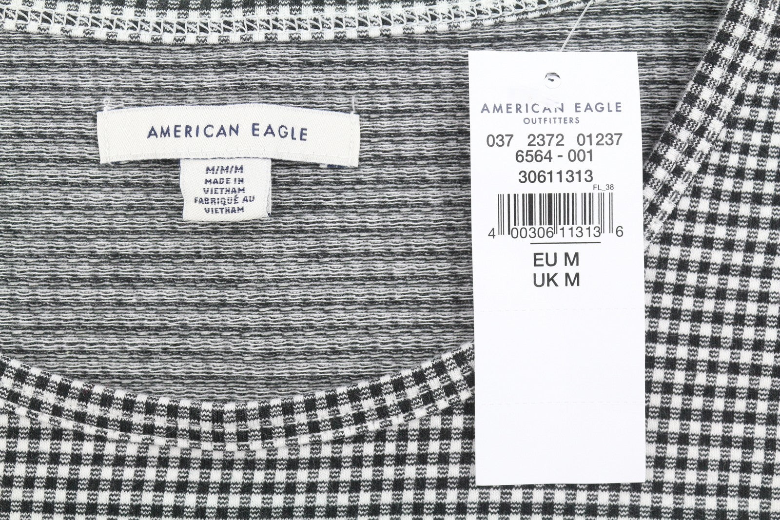 AMERICAN EAGLE OUTFITTERS Women T-Shirt M Black Plaid Pattern Crew Short Sleeve