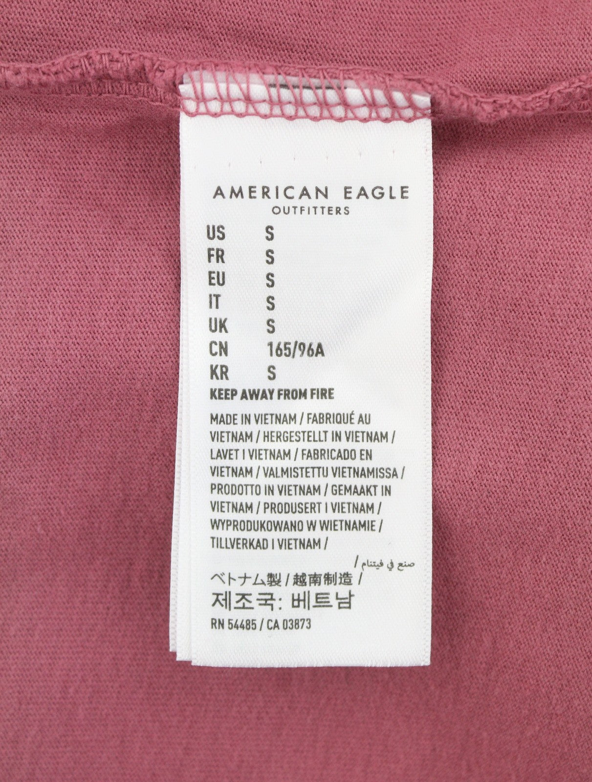 AMERICAN EAGLE OUTFITTERS Super Soft Standard Fit Men T-Shirt S Berry Red