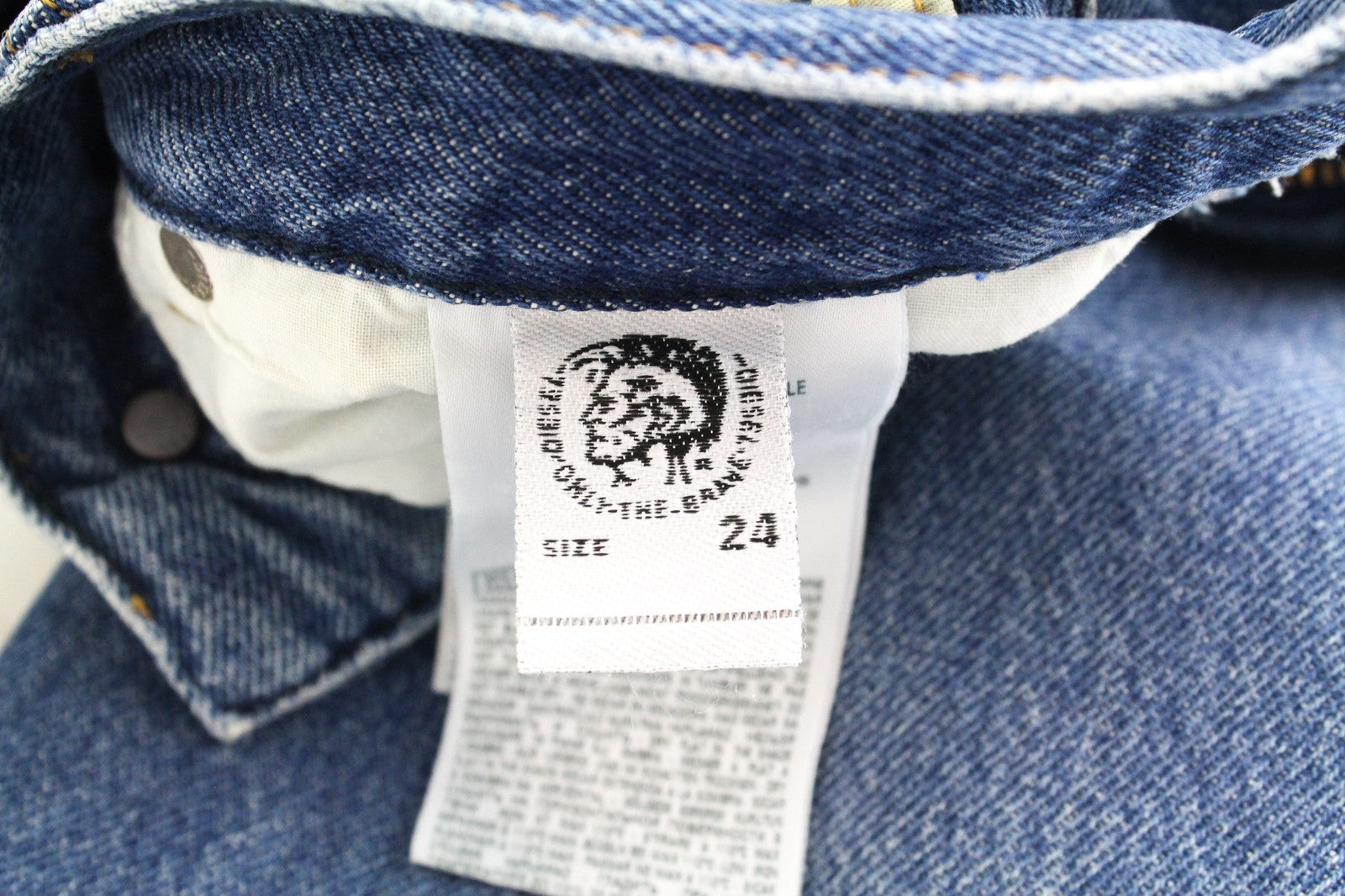 DIESEL Widee 080AN Women Jeans W24/L30 Straight Fit Blue Pure Cotton Girls
