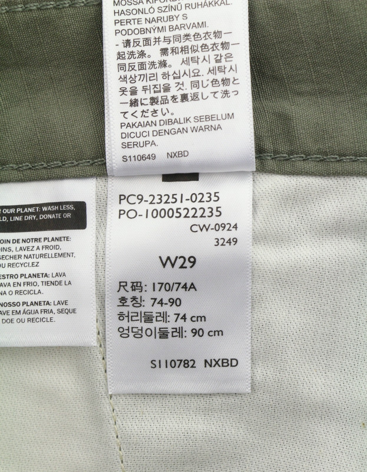LEVI'S Carrier Cargo 9.5 Men Shorts W29 Grey Patch Pockets Zip Fly