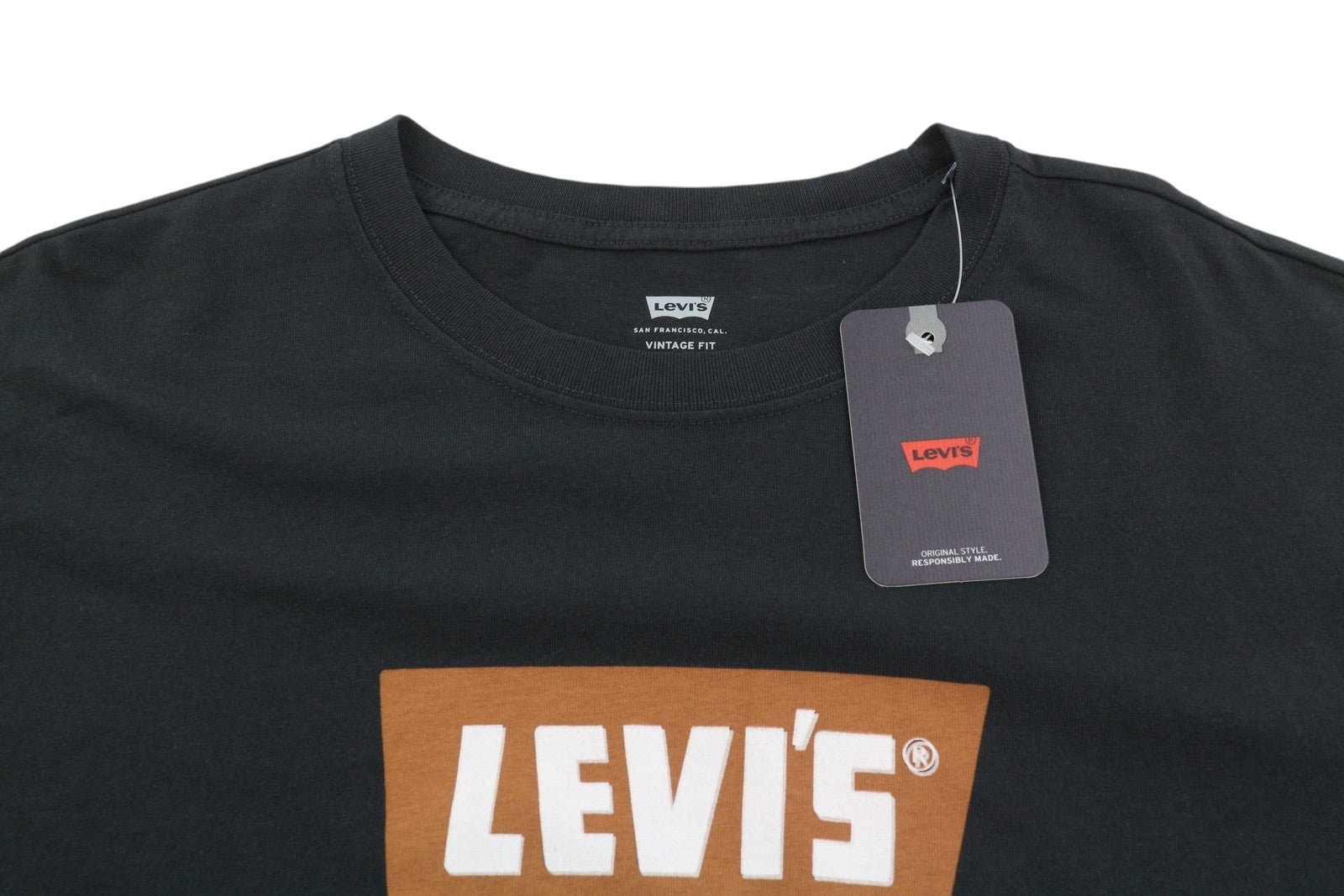 LEVI'S Vintage Fit Men T-Shirt L Black Tricot Cotton Crew Neck Short Sleeve