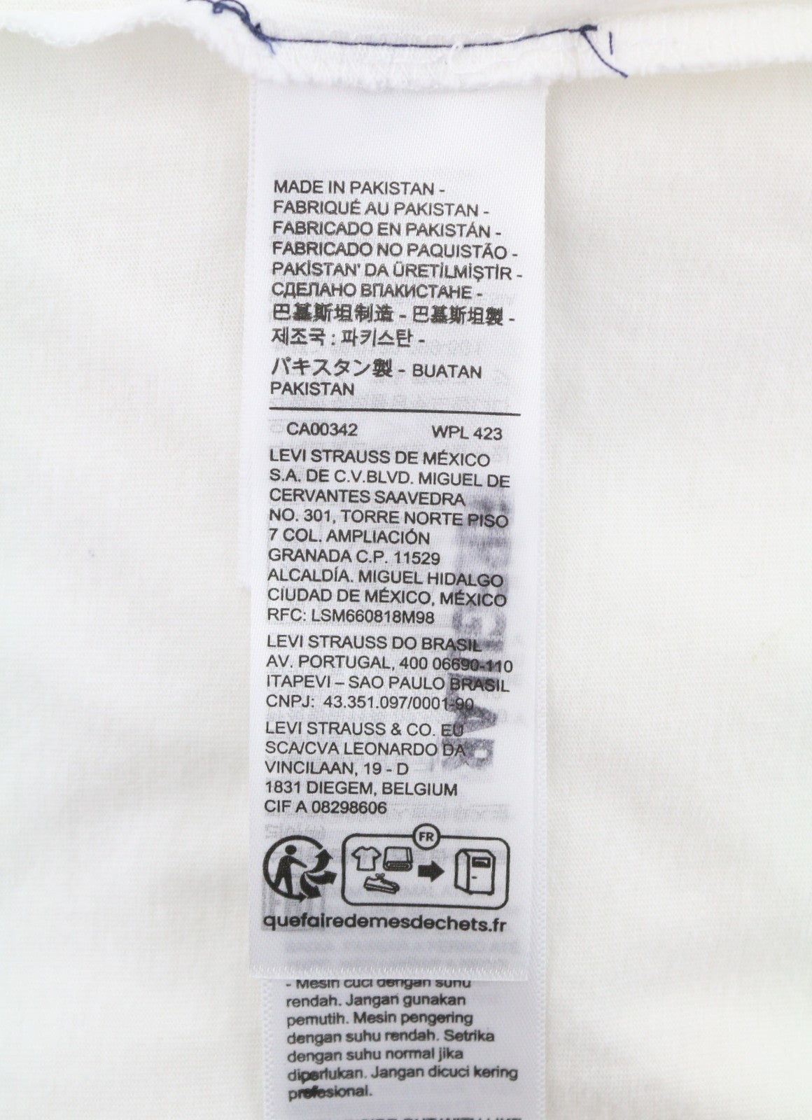 LEVI'S Slim Men T-Shirt M White Cotton Tricot Crew Short Sleeved