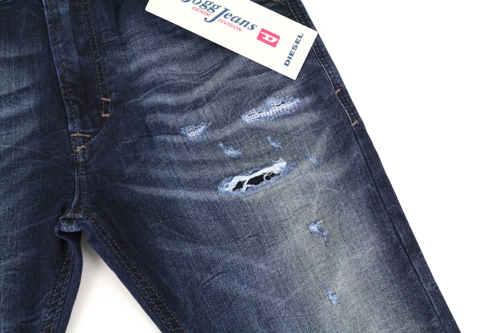 DIESEL Thavar-NE R060S Men Jeans W28 Taper Distressed Aged Look Sweat Jogg Blue