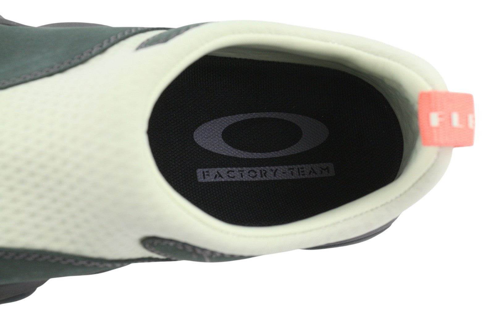 BRAIN DEAD x Oakley Factory Team Flesh Men Shoes EU41 Meadow Scarab RRP180