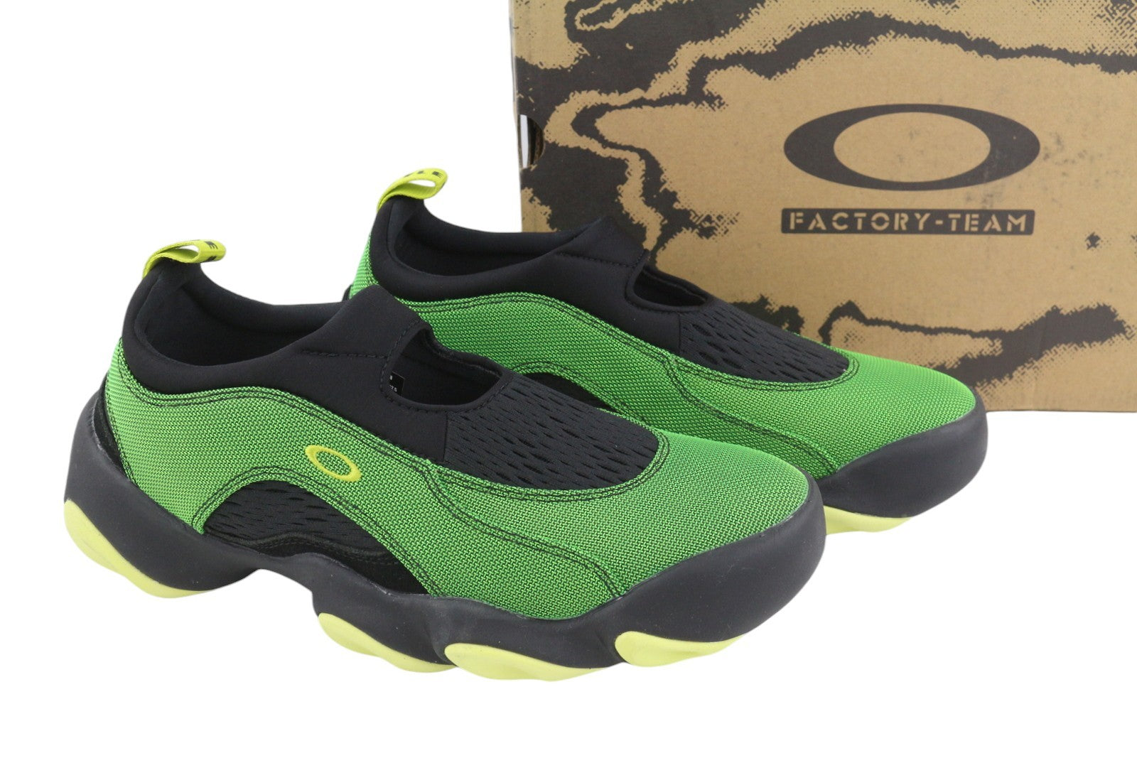 BRAIN DEAD x Oakley Factory Team Flesh Men Sandals EU42.5 Green Lemon Slip On
