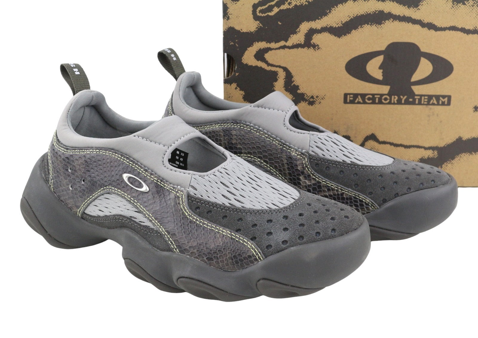 BRAIN DEAD x Oakley Factory Team Python Flesh Men Sandals EU42 Pavement Grey