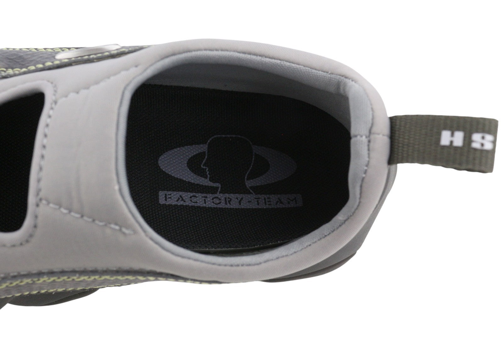 BRAIN DEAD x Oakley Factory Team Python Flesh Men Sandals EU42 Pavement Grey