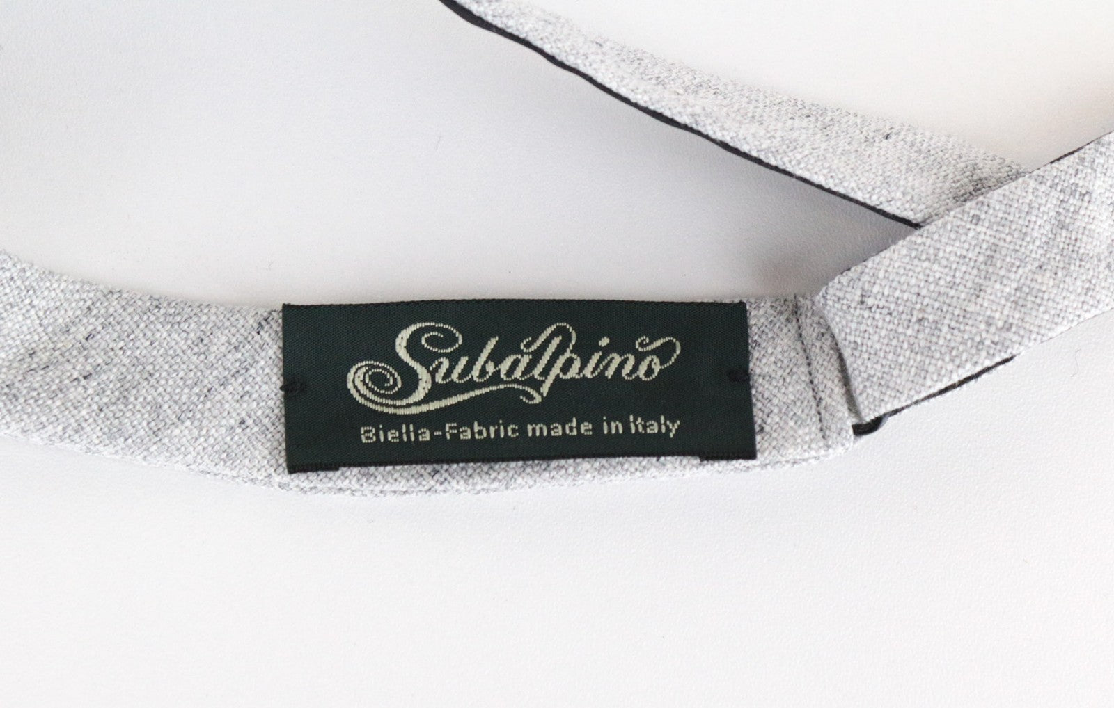 SUITSUPPLY Men Bowtie OS Grey Pure Linen Pre-Tied Formal Butterfly
