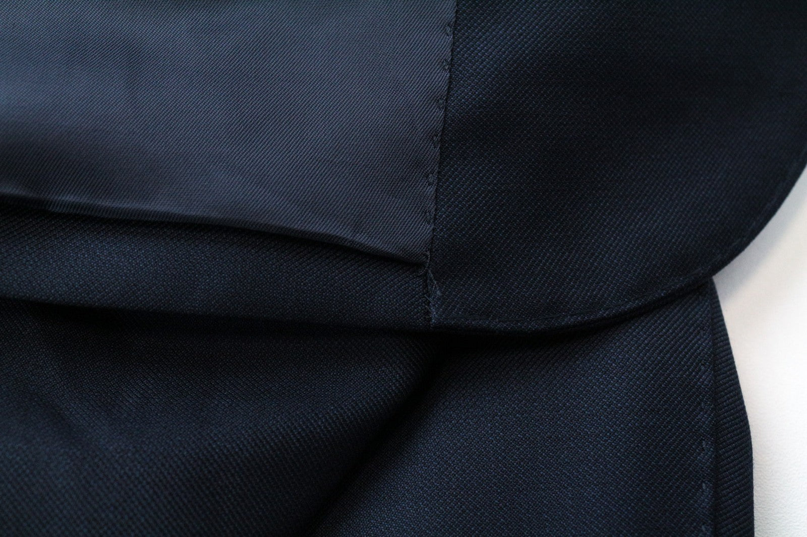 SUITSUPPLY Lazio Men Suit UK42R Pure Wool S110 2-Piece Blue Slim Cut Formal