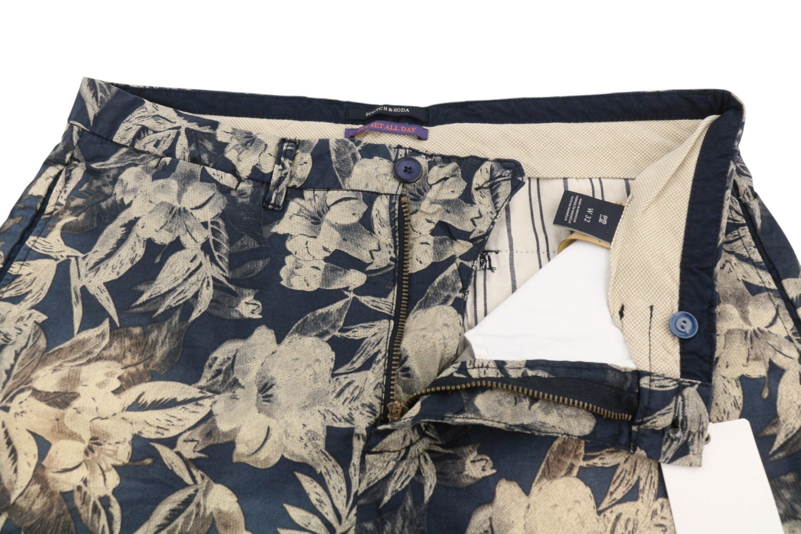 SCOTCH & SODA Men Shorts W32 Faded Floral Leafs Pattern Zip Fly Chino