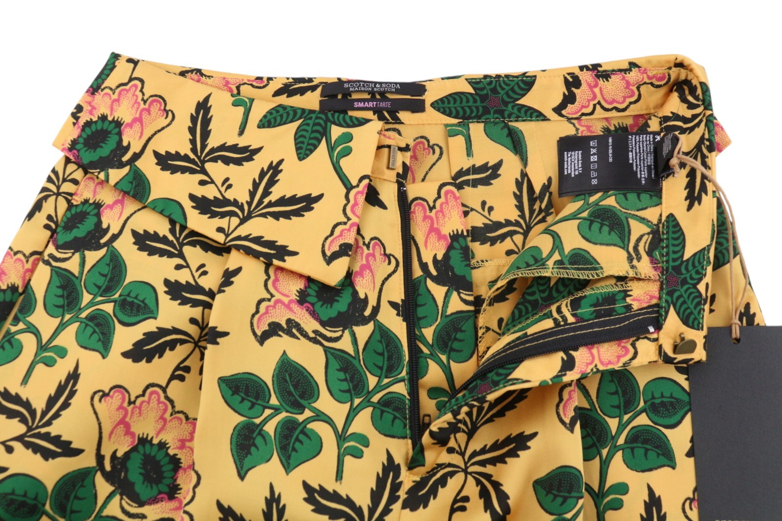 MAISON SCOTCH Women Trousers XS W26 Yellow Floral Print Pleated Flared Leg