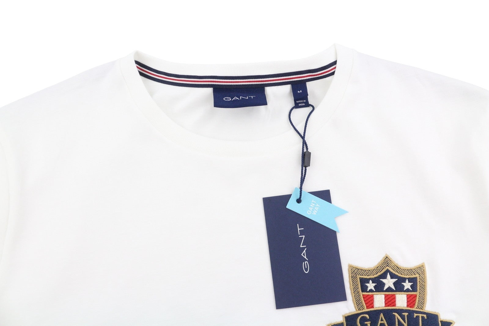 GANT Banner Shield SS Men T-Shirt M White Crew Neck Cotton Casual Tee
