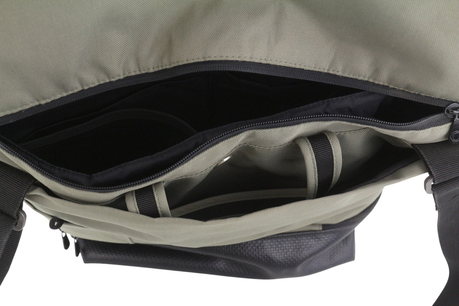 BUGABOO Women Diaper Bag OS Grey Changing Mat Multi-Functional Organizer