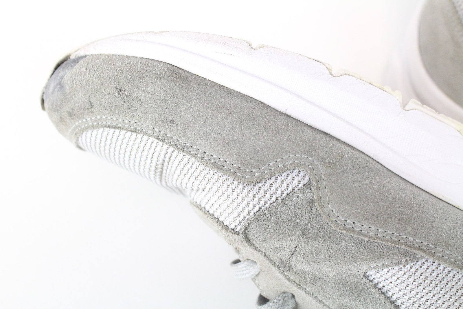SUITSUPPLY Men Sneakers EU43 Light Grey Trainers Low-Top Leather Vibram Lace Up