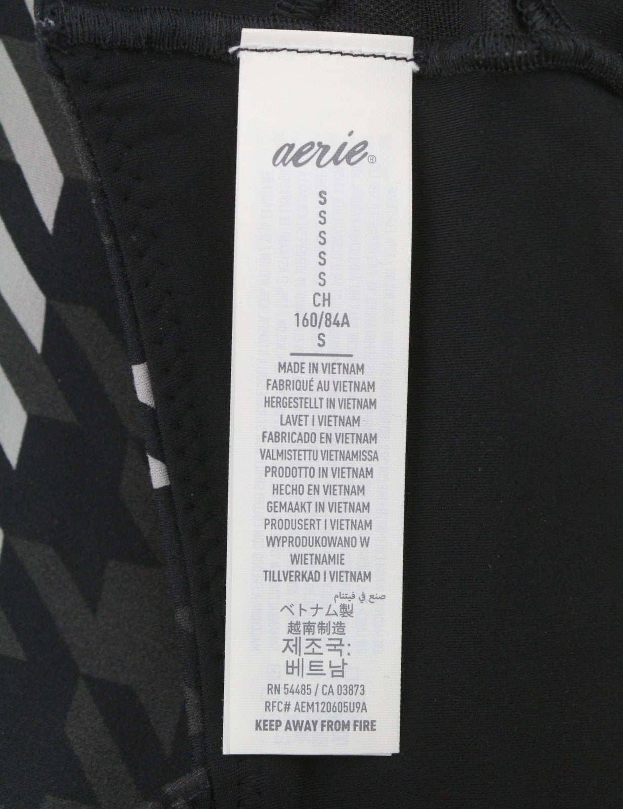 OFFLINE BY AERIE Women Sports Bra S Black Real Me Xtra Stretchy Medium Support