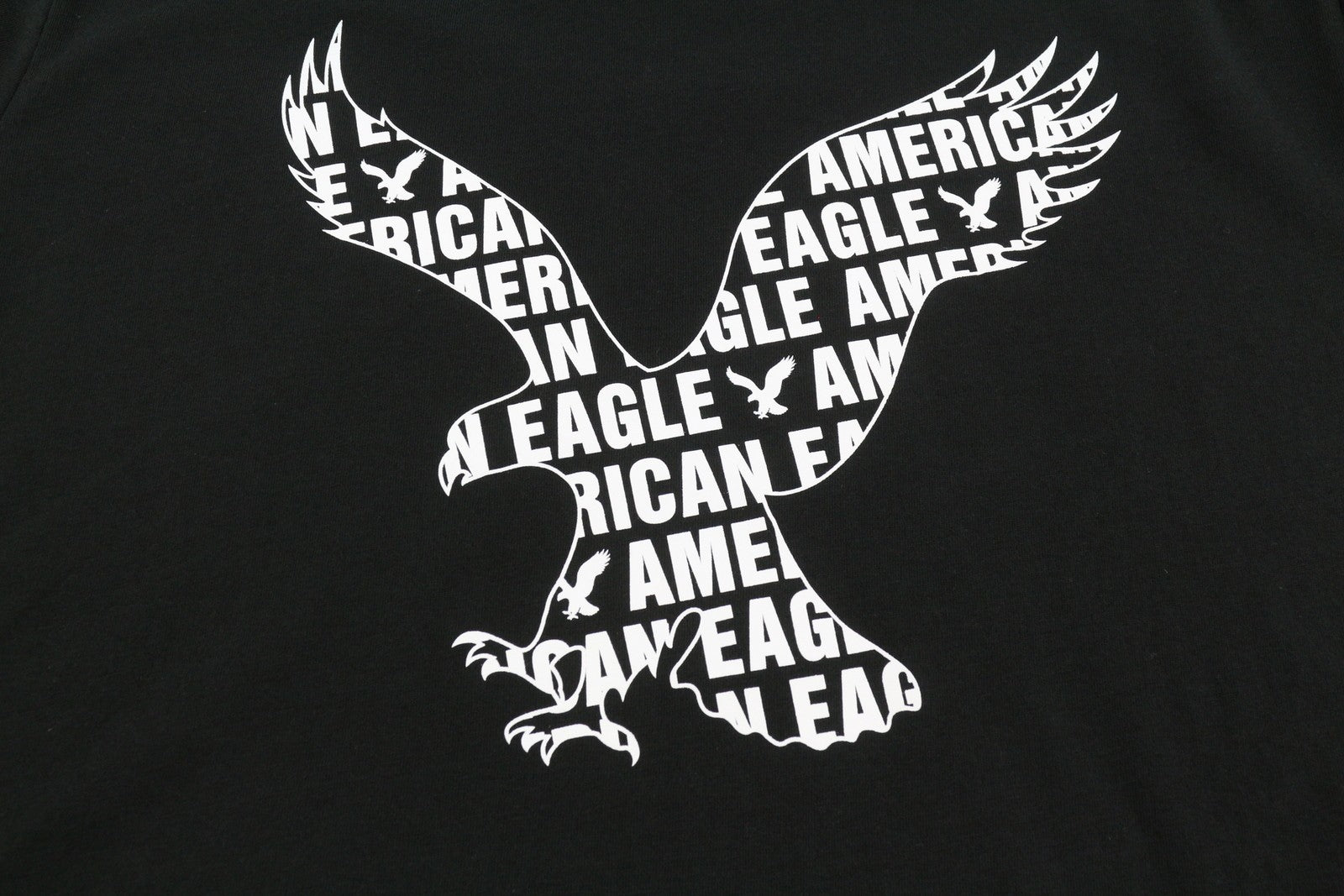 AMERICAN EAGLE OUTFITTERS Men T-Shirt M Black Patterned Crew Tricot Short Sleeve