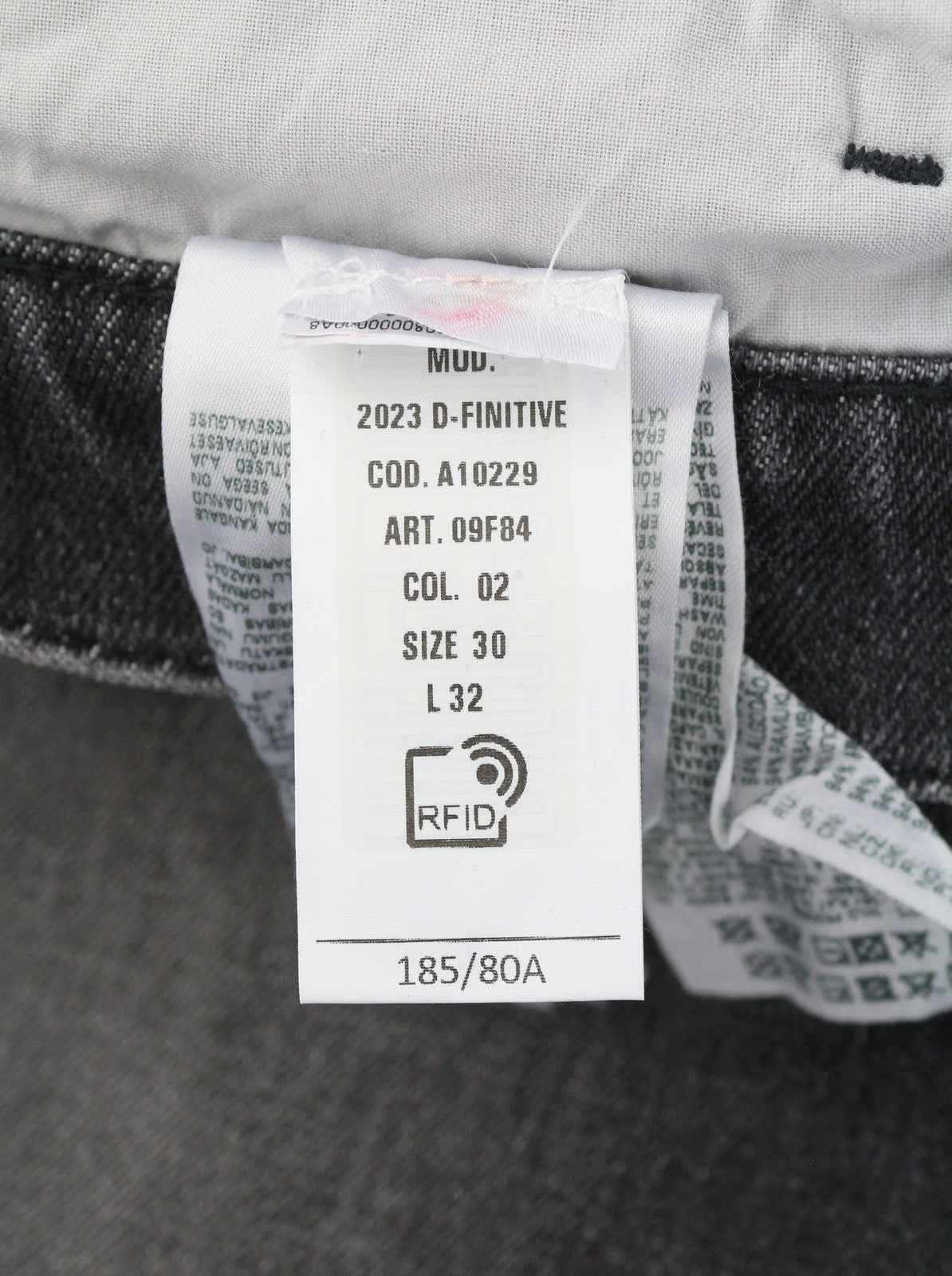 Jeans 2023 D-Finitive 09F84