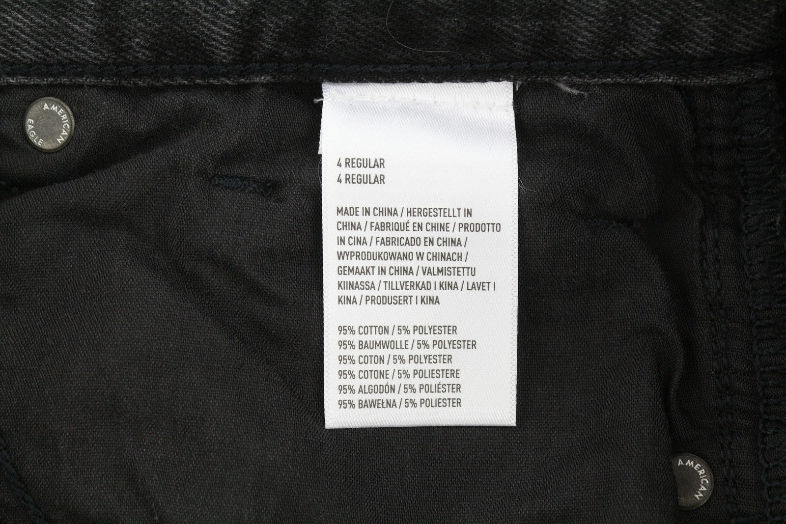 AMERICAN EAGLE OUTFITTERS Mom Black Blaze Women Jeans W27 Black Ripped Denim