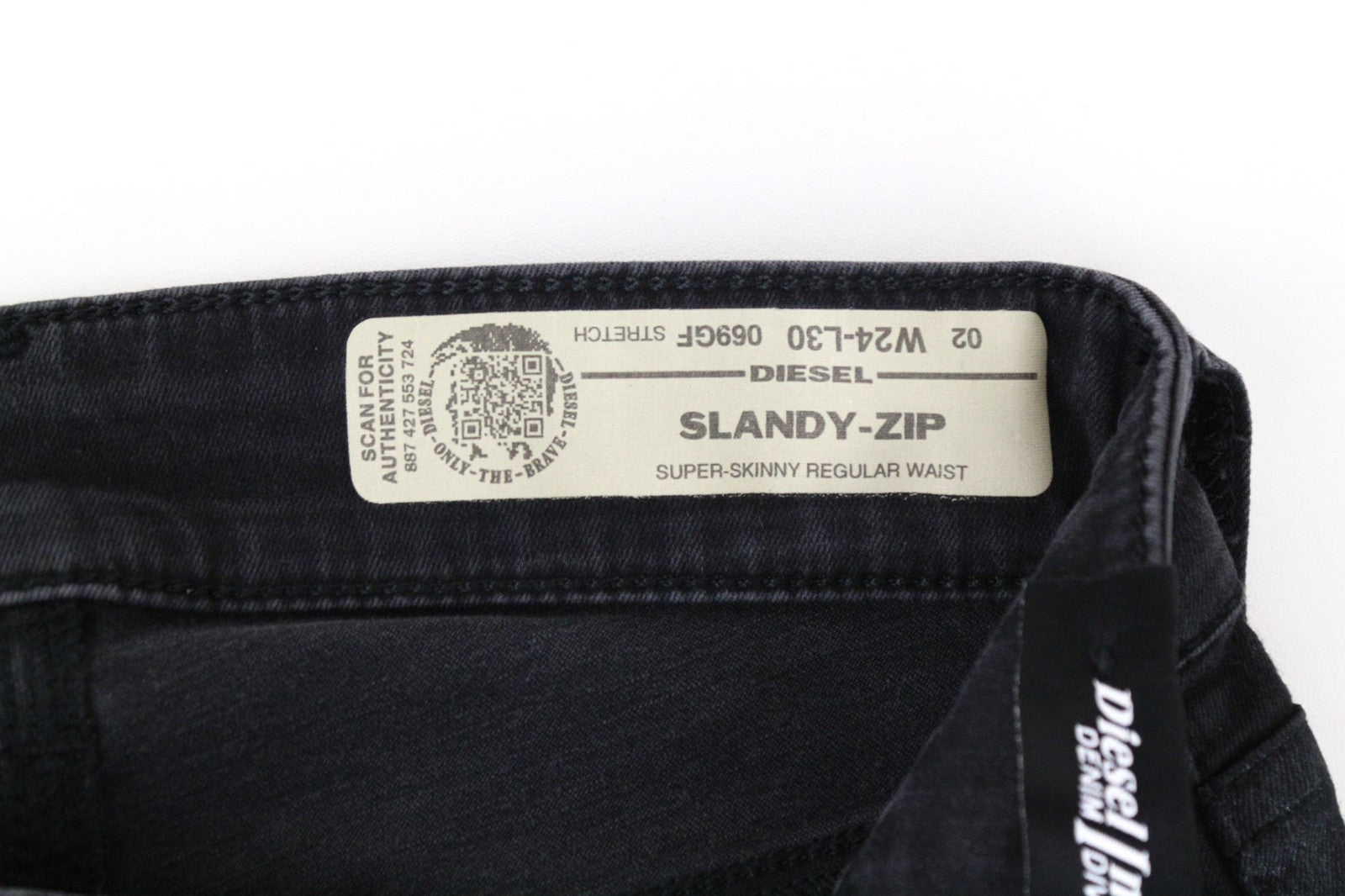 DIESEL Slandy-Zip 069GF Women Jeans W24/L30 Girls Super Skinny Coated Grey