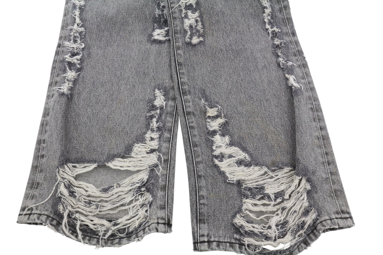 THE GIVING MOVEMENT Fifty Made Women Jeans W30 Grey Ripped Limited Edition
