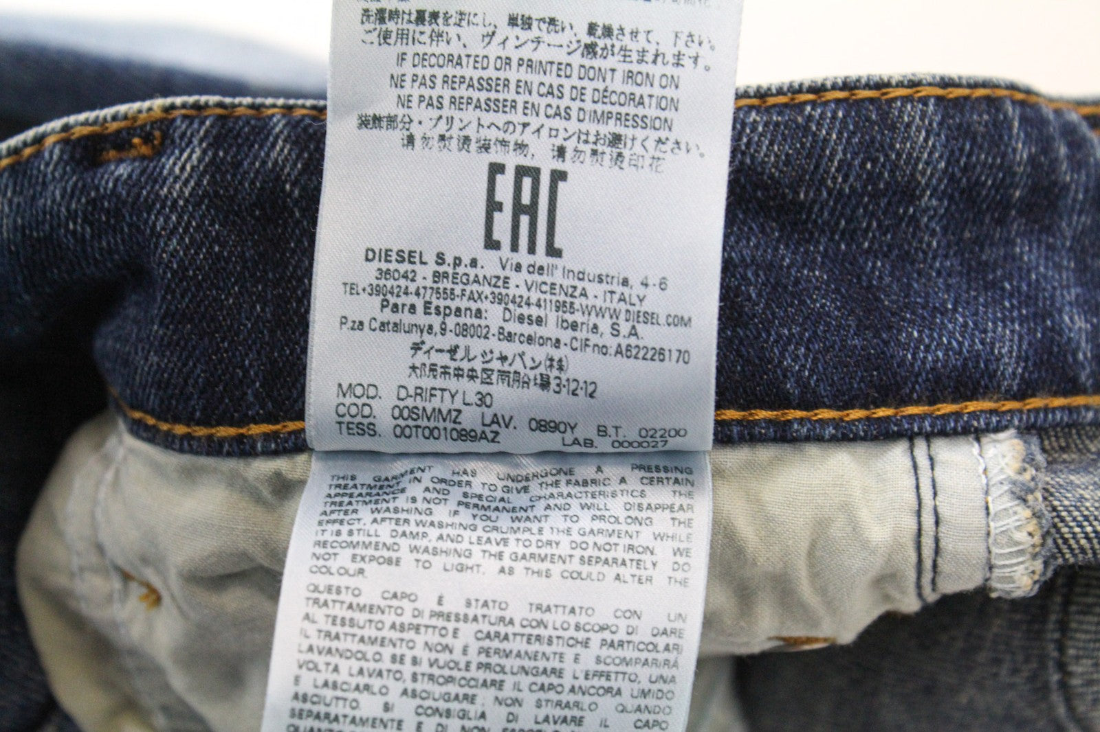 DIESEL D-Rifty 0890Y Women Jeans W23/L30 Blue Girls Slim Low Waist Distressed