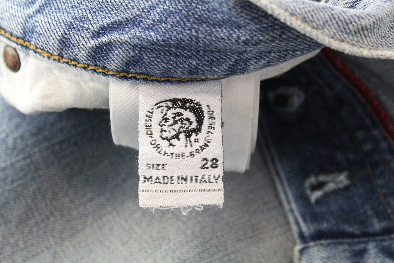 DIESEL Mharky 080AF Men Jeans W28/L32 Slim Skinny Pure Cotton Blue Distressed