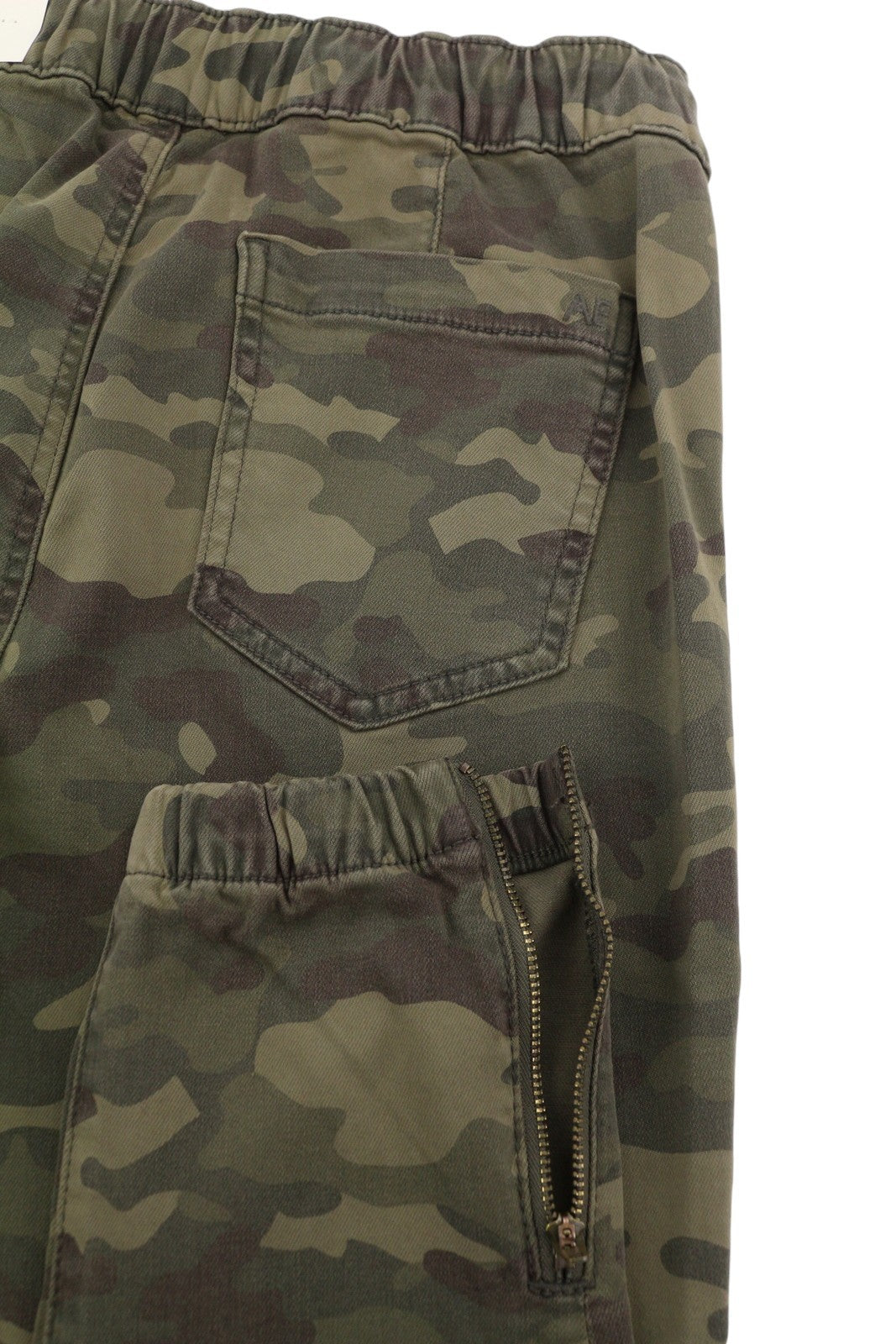AMERICAN EAGLE OUTFITTERS Jegging Jogger Women's Trousers W30 Camo Green