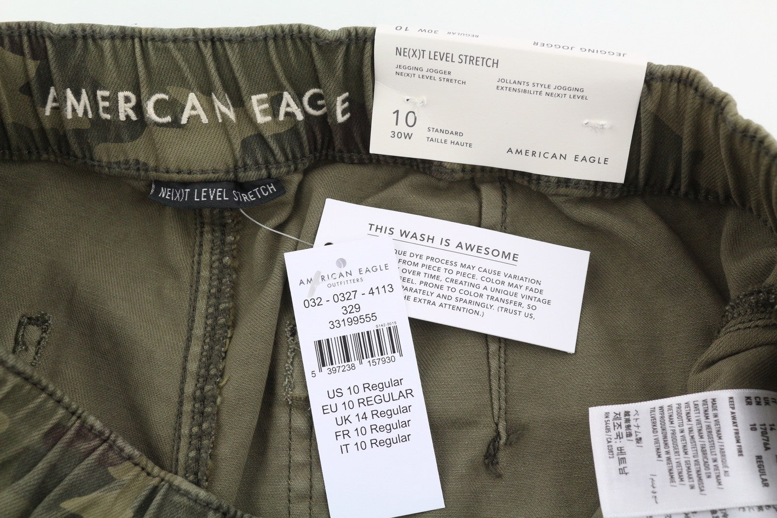 AMERICAN EAGLE OUTFITTERS Jegging Jogger Women's Trousers W30 Camo Green