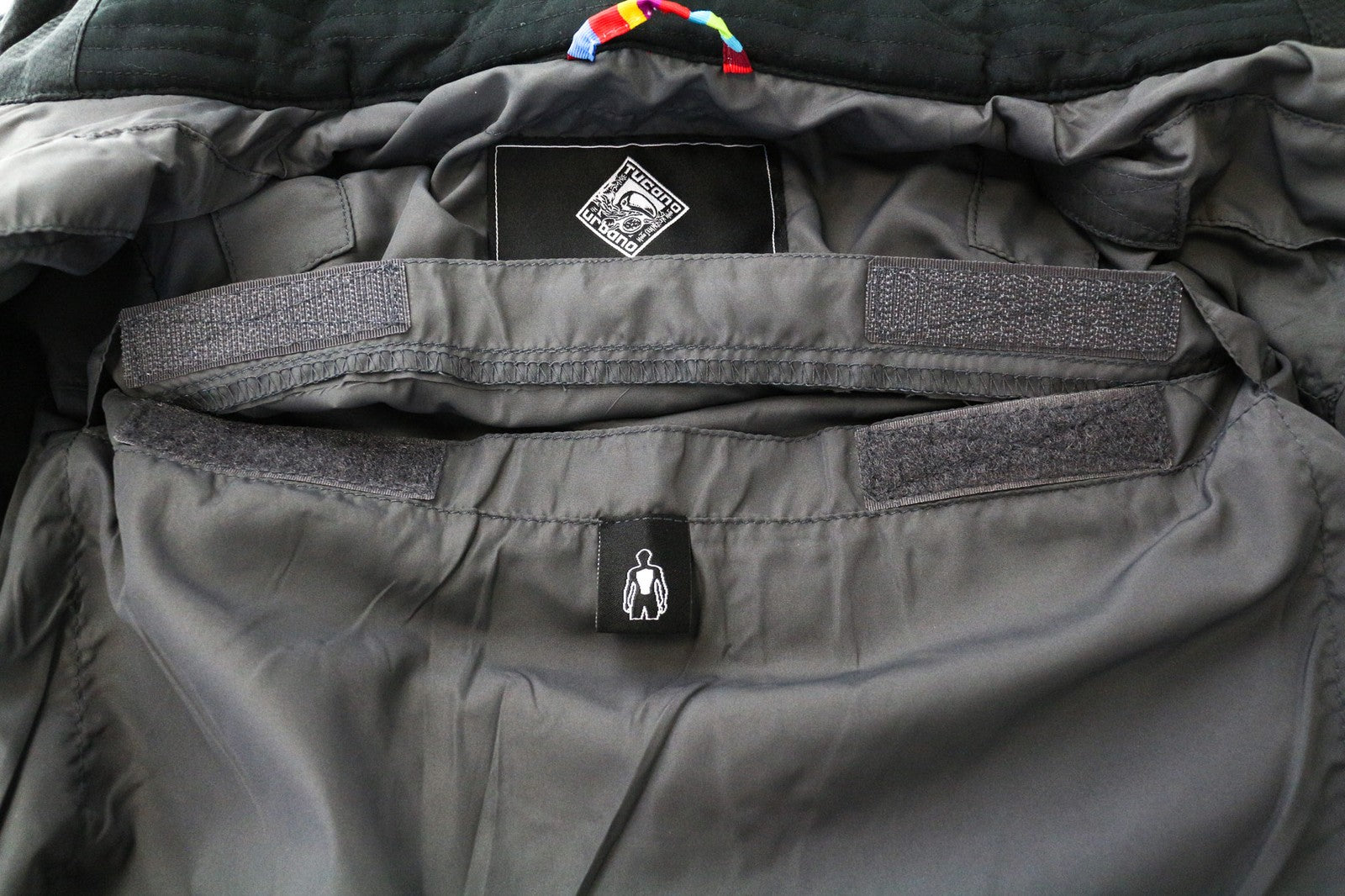 TUCANO URBANO Tina moteriška motociklo striukė S, juoda, su apsauginiu pamušalu 