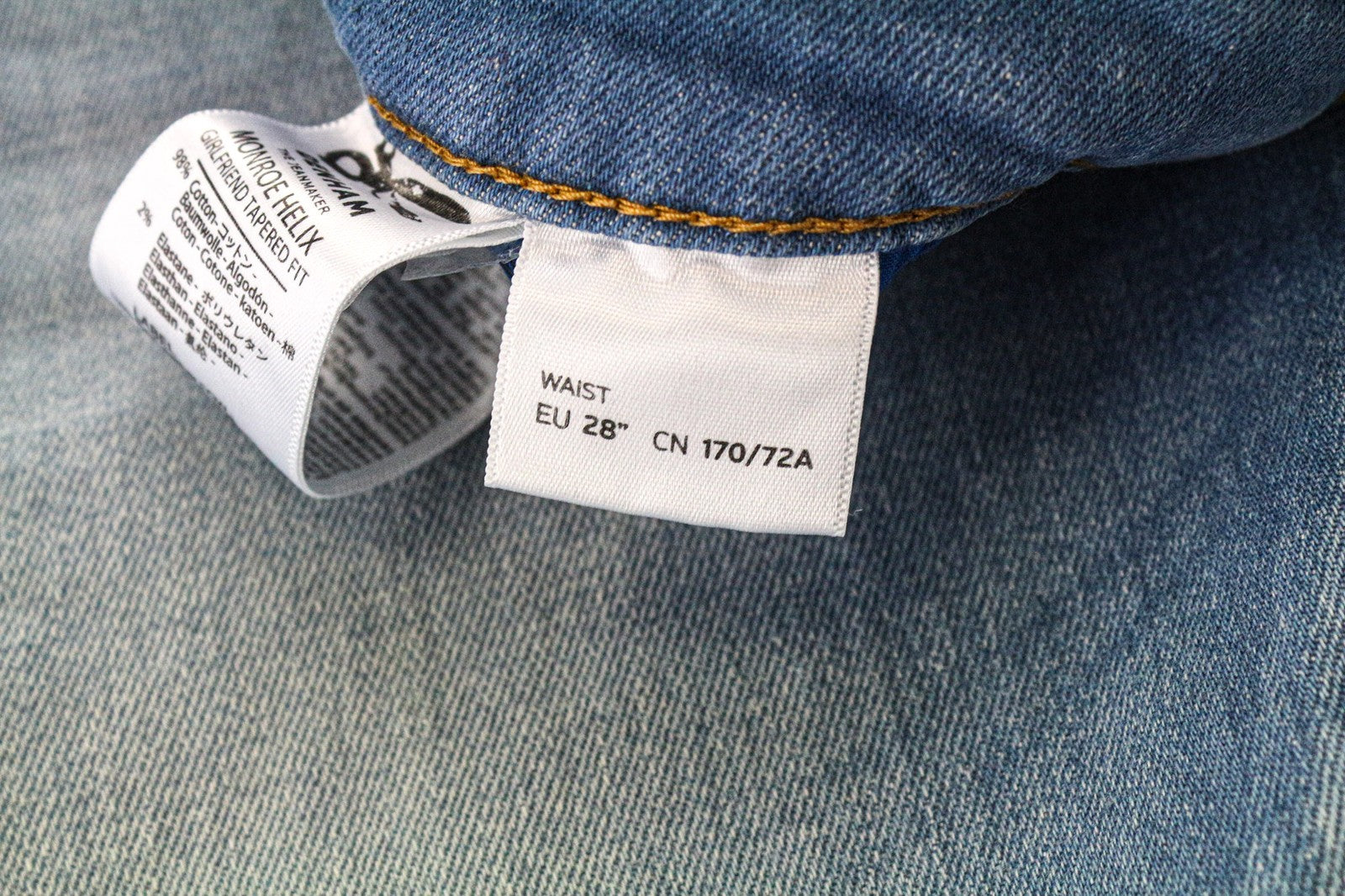 DENHAM Monroe Helix moteriški džinsai W28/L28 mėlyni medvilniniai tamprūs „Girlfriend“ siaurėjantys džinsai 