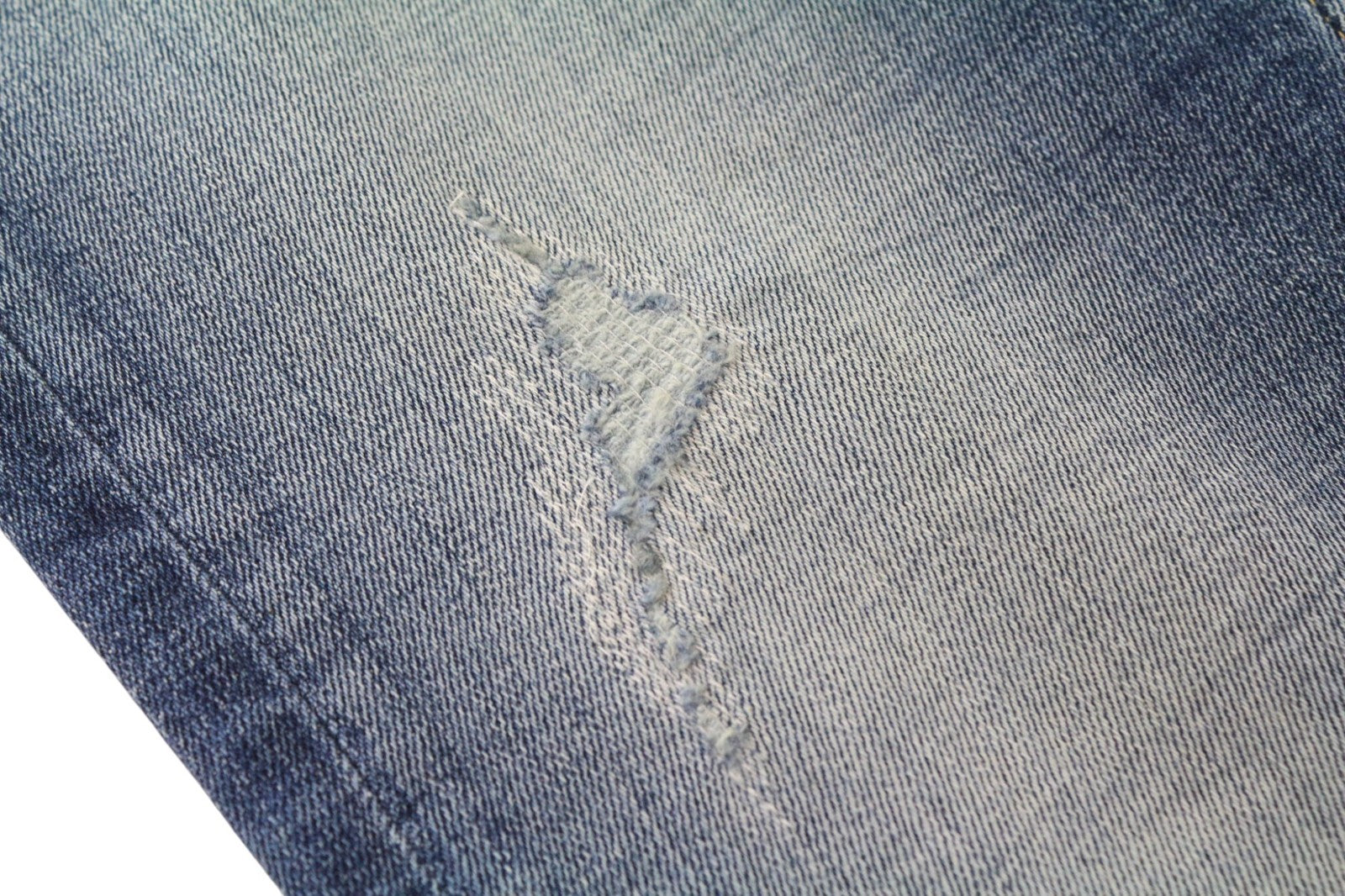 REPLAY Rob vyriški džinsai W30/L34 vidutinio mėlynumo, siaurėjantys, tamprūs, tiesaus kirpimo, su užtrauktuku 