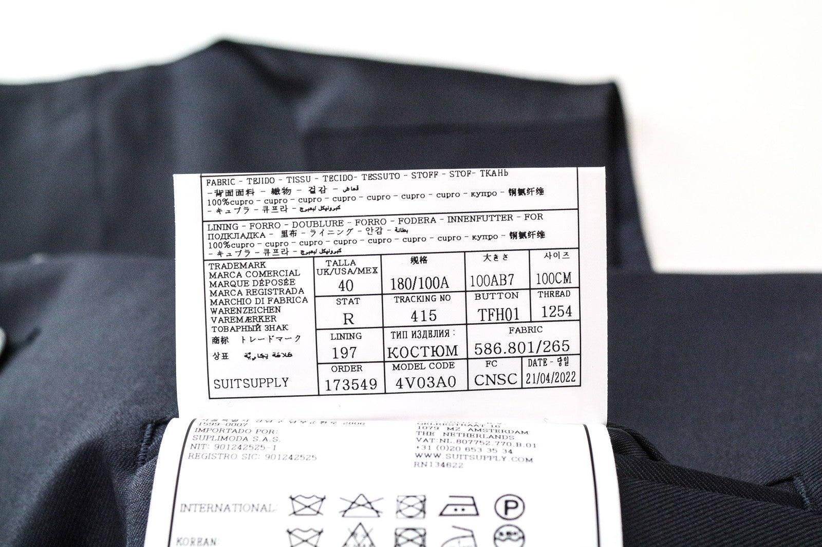 SUITSUPPLY Ferrara vyriška liemenė UK40R tamsiai mėlyna, plona, ​​V formos iškirpte 