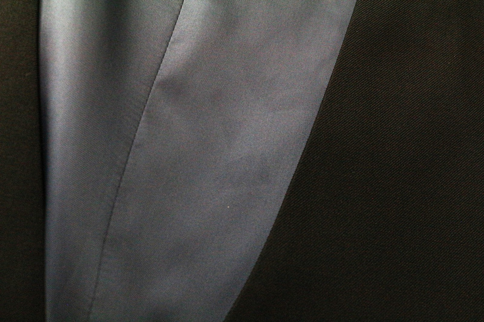 SUITSUPPLY Ferrara vyriška liemenė UK34R mėlyna grynos vilnos plona klasikinė V formos iškirpte 