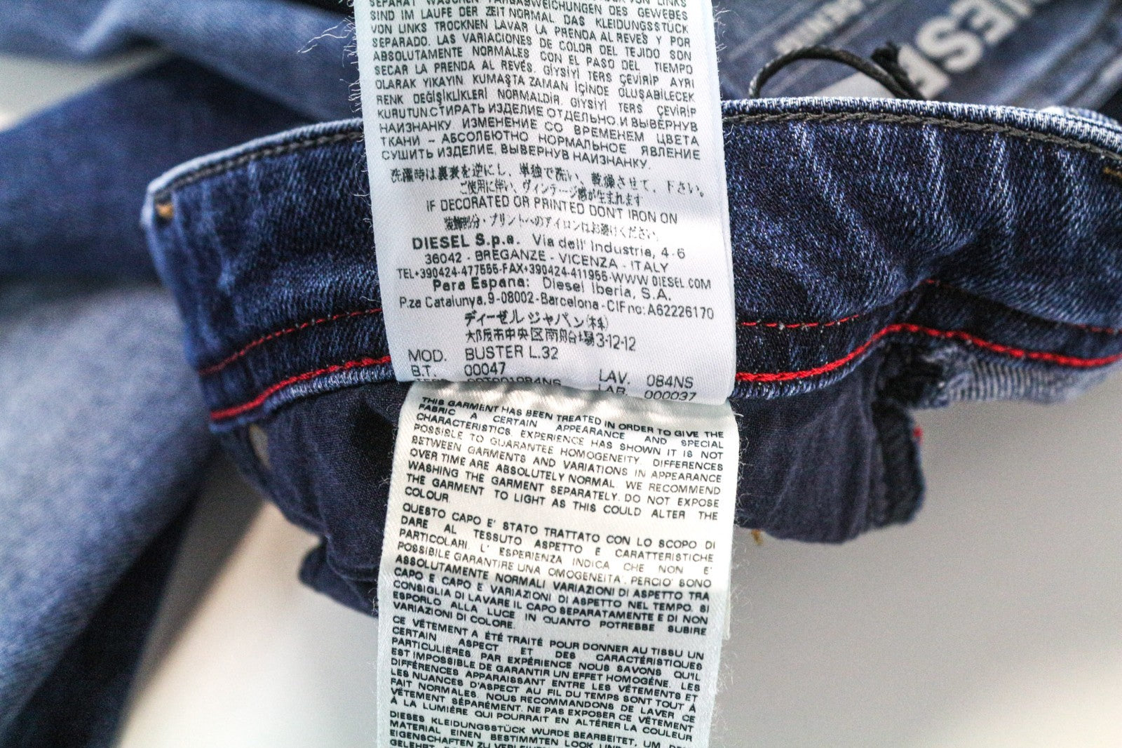 DIESEL Buster 084NS vyriški džinsai W28/L32 mėlyni, ploni, siaurėjantys, tamprūs, įprasti. 