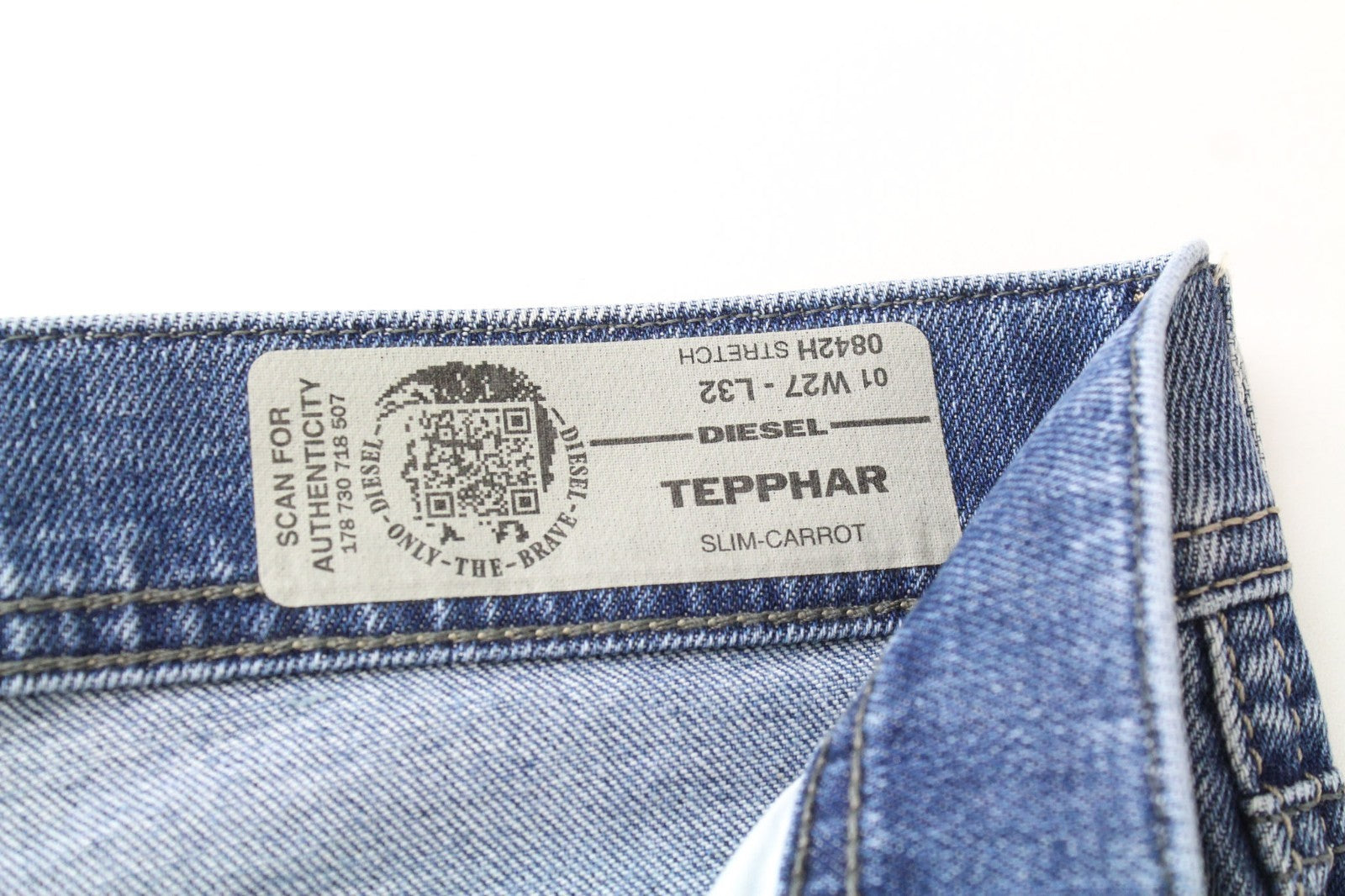 DIESEL Tepphar 0842H Men Jeans W27/L32 Blue Slim Carrot Boys Stretch Buttoned