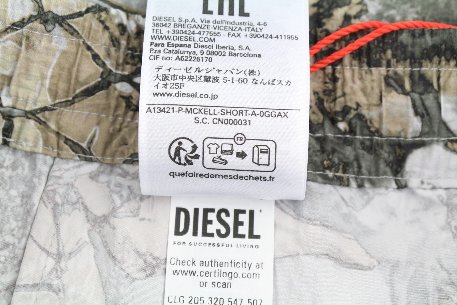 DIESEL P-Mckell-Short-A Men Shorts 52 W35 All-Over Graphic Print Straight RRP225