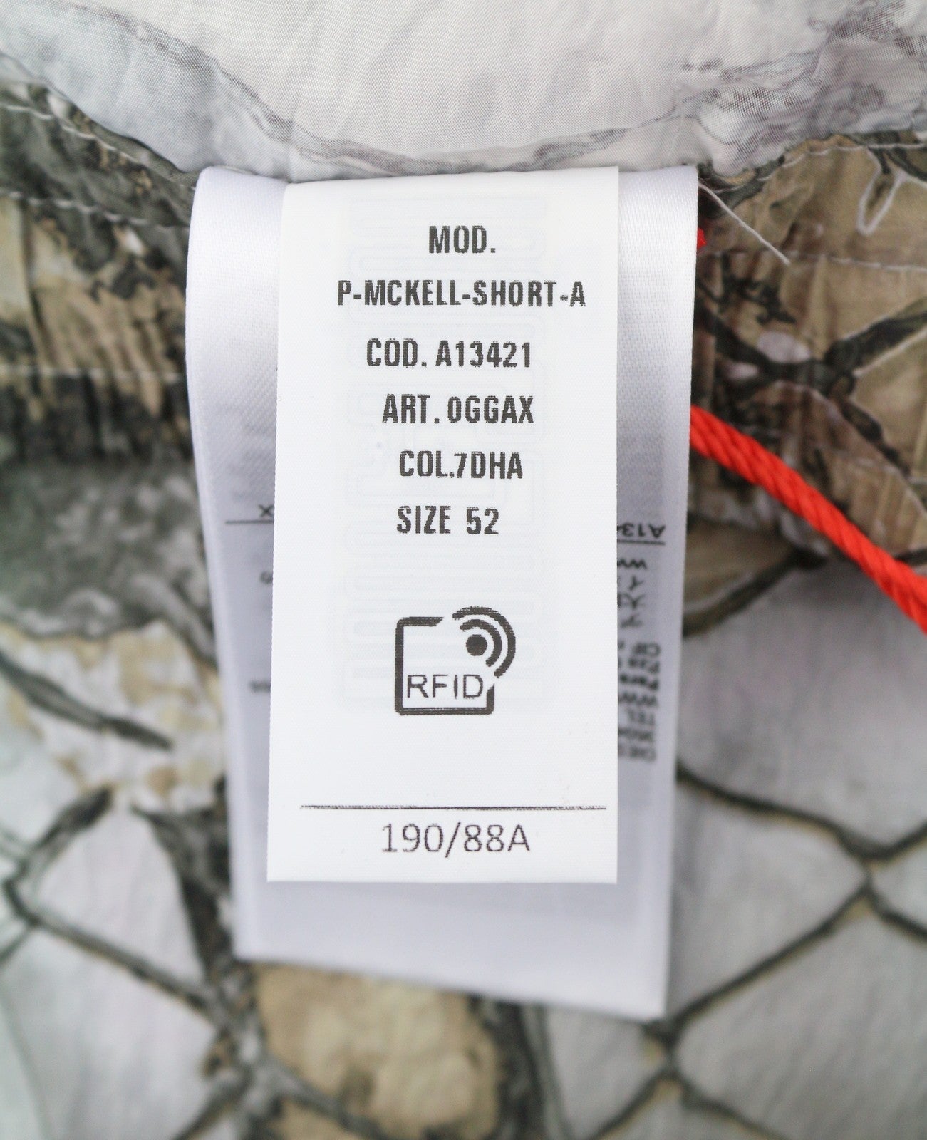 DIESEL P-Mckell-Short-A Men Shorts 52 W35 All-Over Graphic Print Straight RRP225