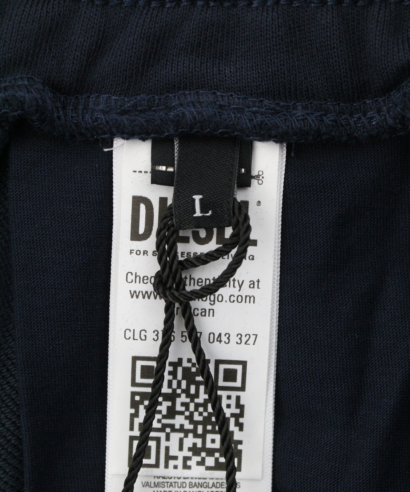 DIESEL P-Crow Off Men Shorts L Dark Blue Relaxed Fit Elastic Waistband