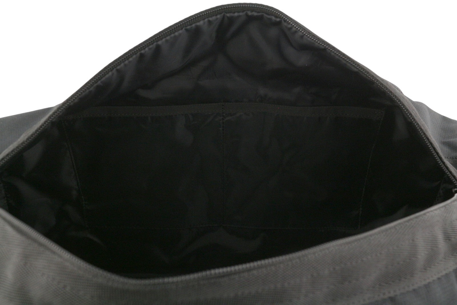 DIESEL Sport Bag - Off Price Men Bag Black Adjustable Strap Duffle Unisex RRP250