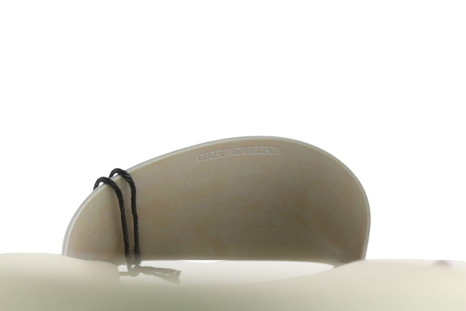 DIESEL Sa-Mayemi moteriškos basutės, 39 dydžio, lengvos paplūdimio šlepetės atviromis nosimis, rekomenduojama kaina – 80 € 